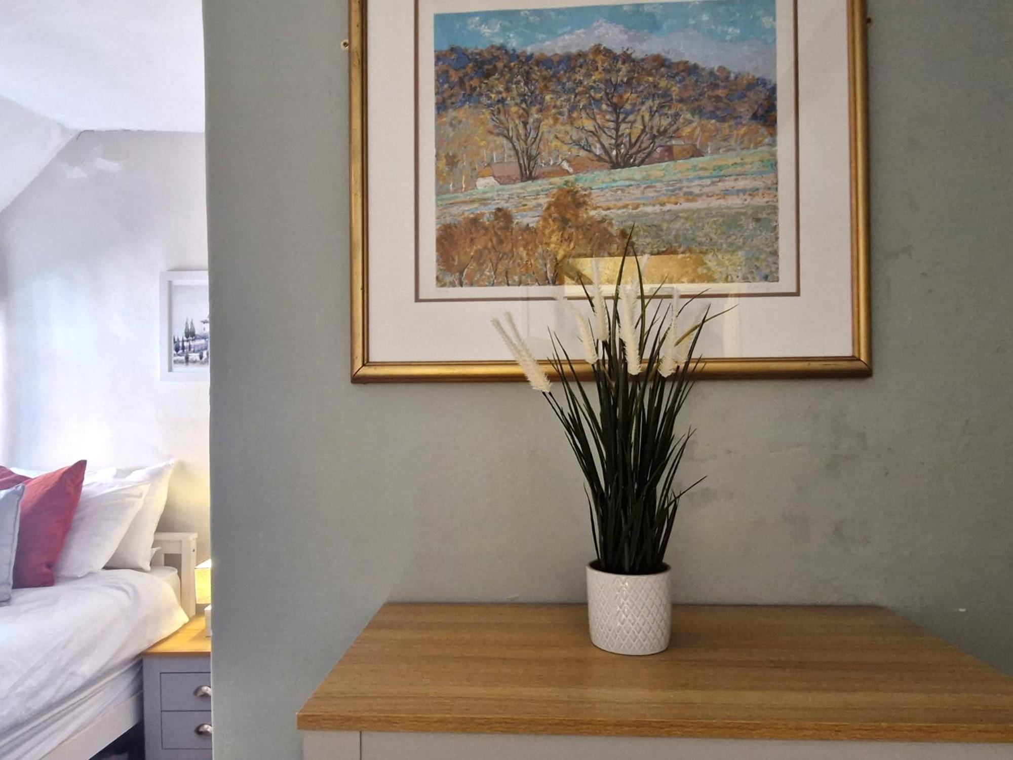 Entire 2min Walk To Town Centre Sleeps 6 Holiday home Shrewsbury